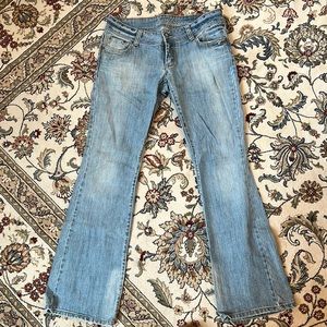 Vintage late 90’s American Eagle flare leg jeans